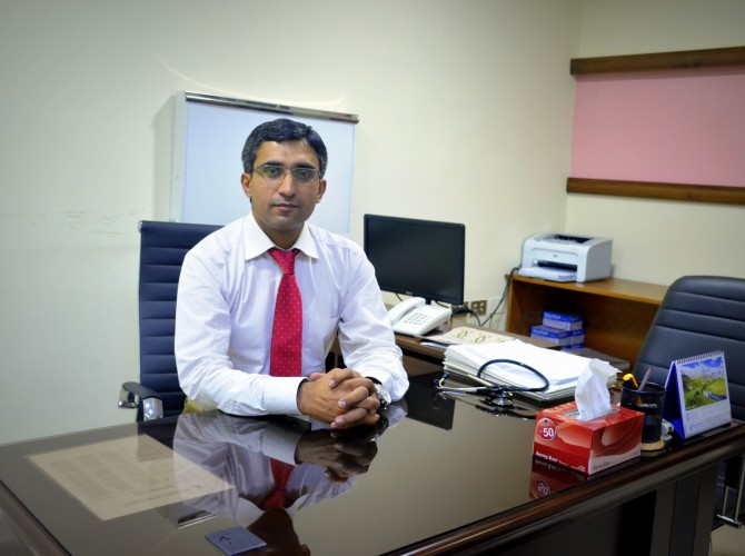 Dr. Salman Javed Top Reviewed Gastroenterologist in Lahore Healthwire