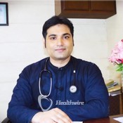 Best Cosmetologist in P 63 Main Road faisalabad - Dr. Zunair Munir